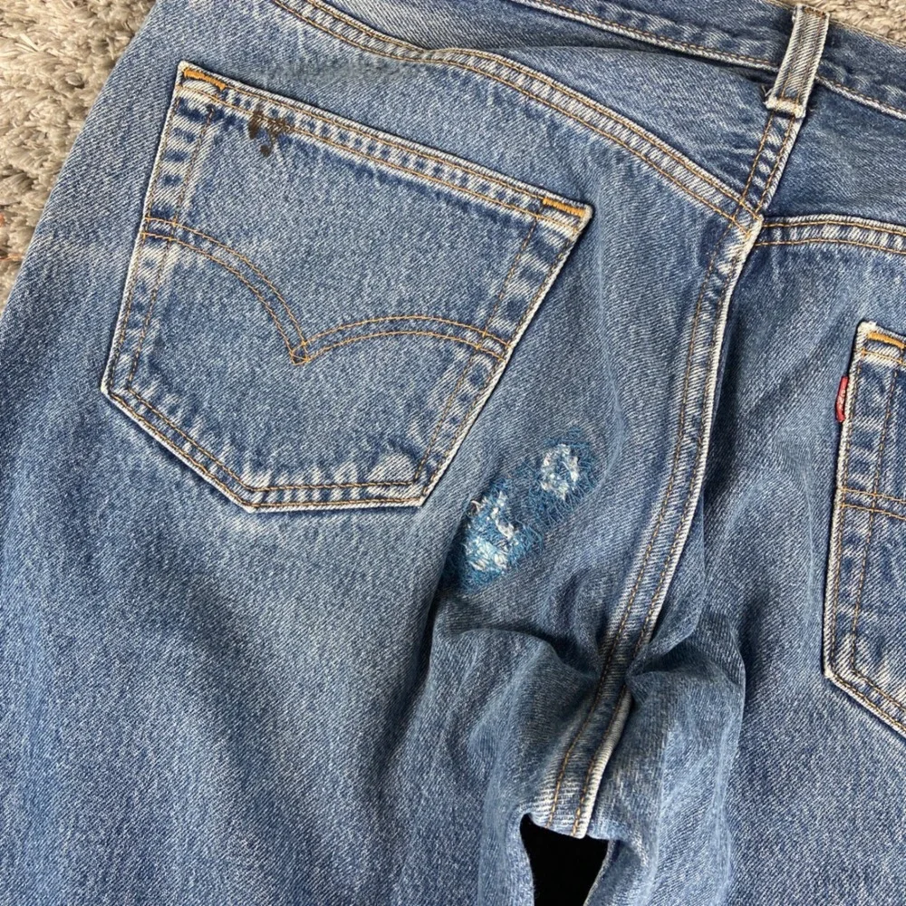 Vintage Levis 501XX Jeans Men 38x30 Blue Denim Raw Hem Fade USA 90s (Fits 36x27)